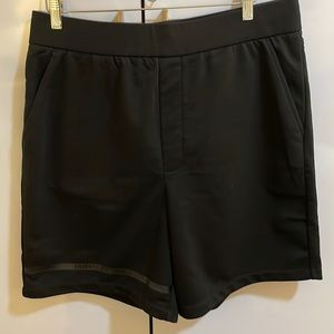 Black Armani Exchange Men’s Shorts. Size:L